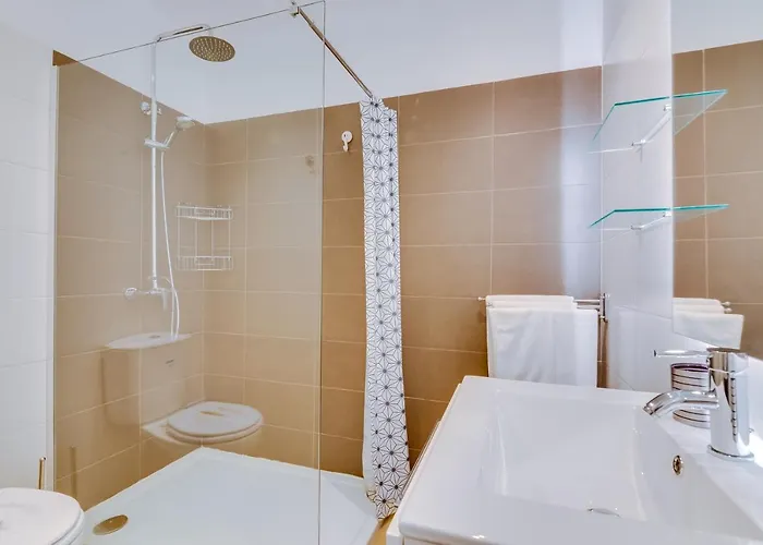 Al - Ocean Wide View *